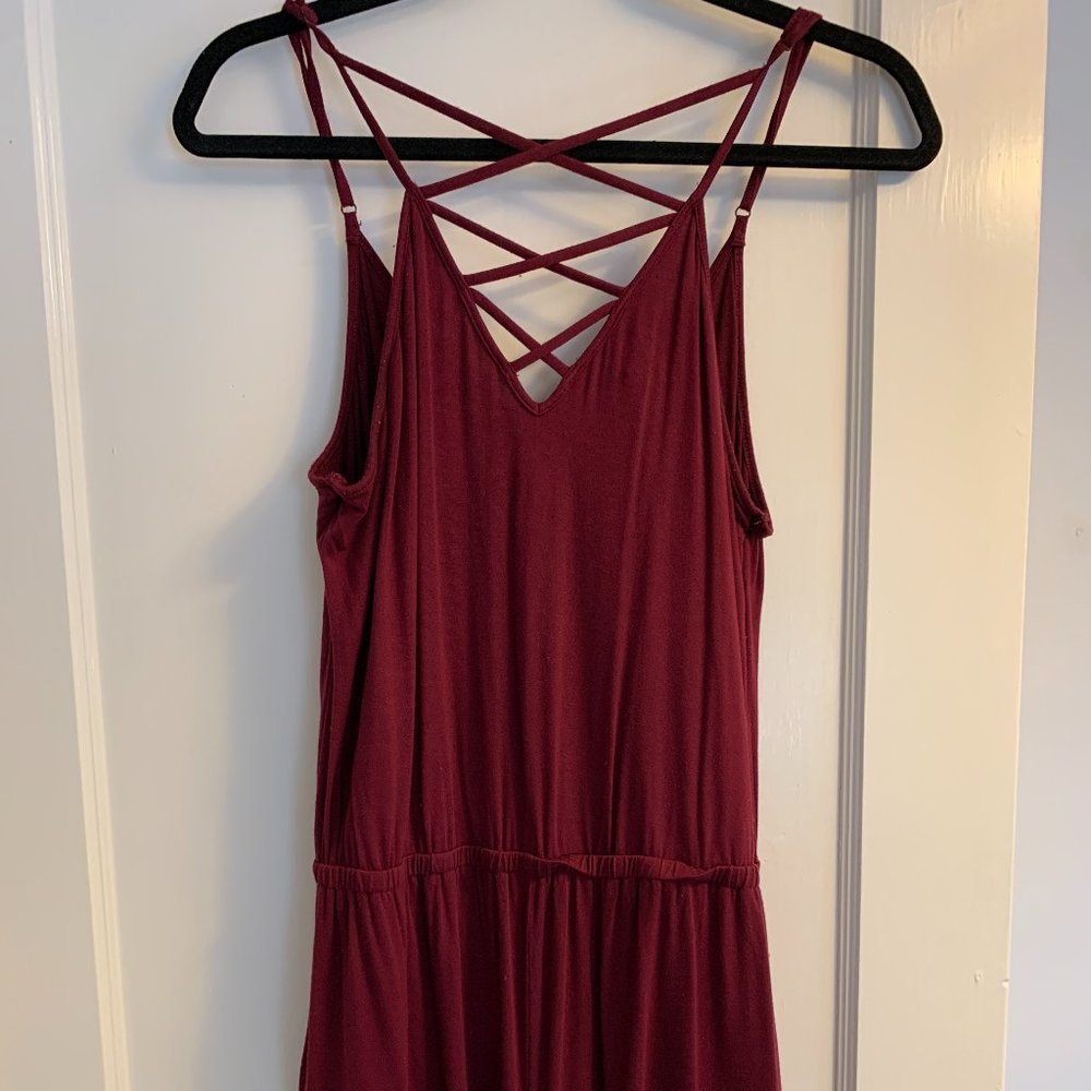 AMERICAN EAGLE maroon romper, size medium